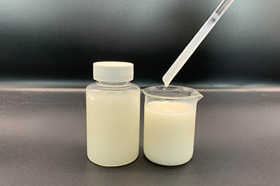 易投加型聚丙烯酰胺乳液：污水處理廠的智能化、高效能絮凝解決方案